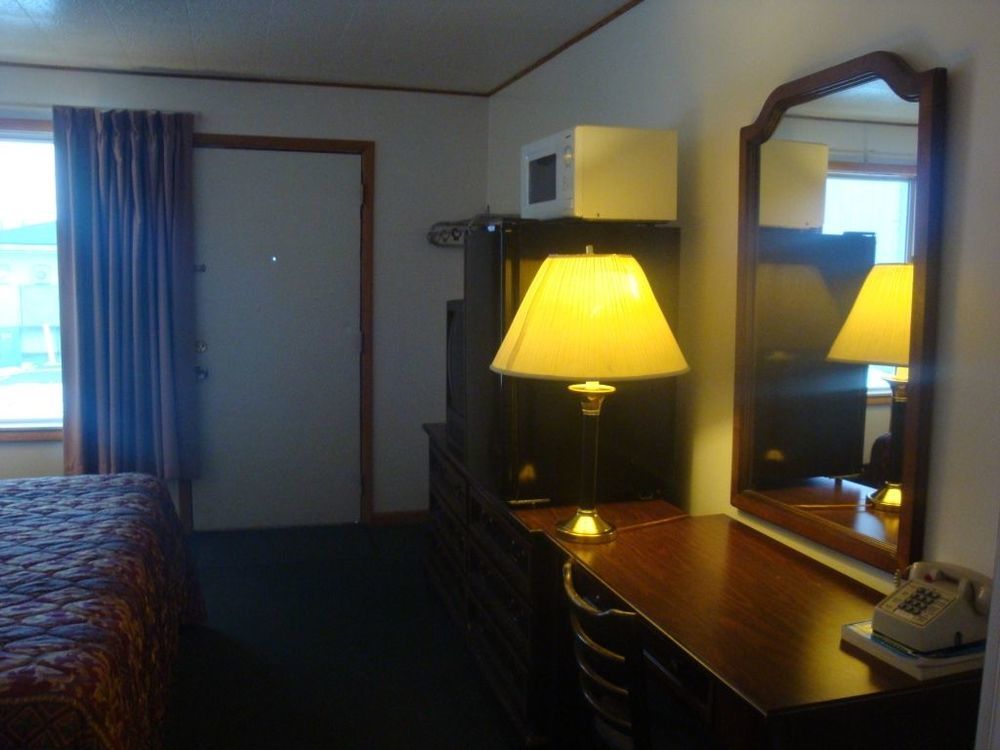Currys Motel By Oyo Saginaw Mi Rum bild