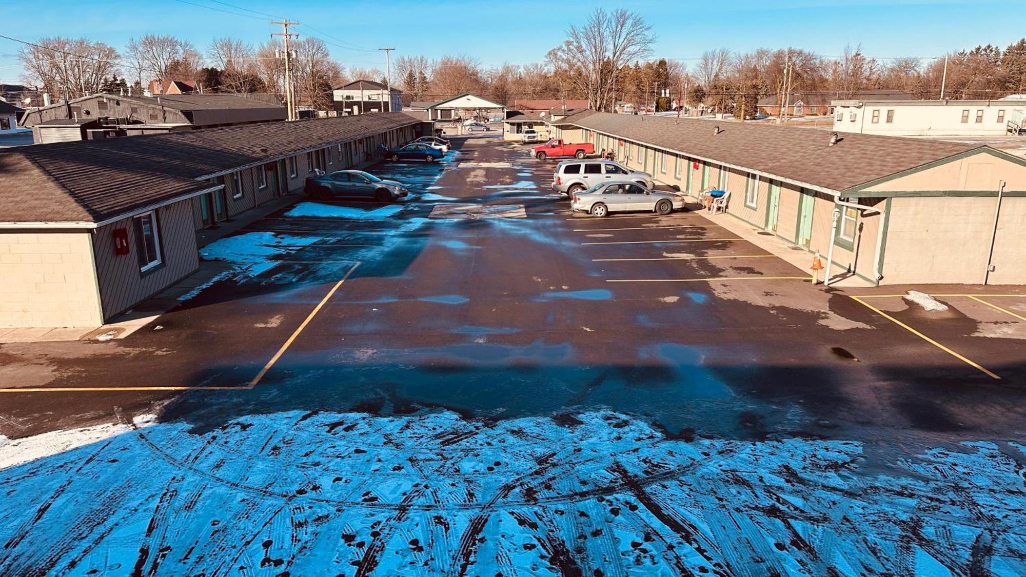 Currys Motel By Oyo Saginaw Mi Exteriör bild